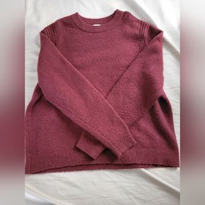 Maroon Sweater, M